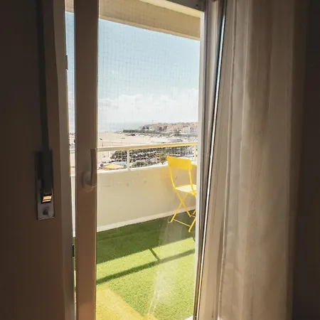 Sealoft - Beachfront In Figueira Da Foz Buarcos