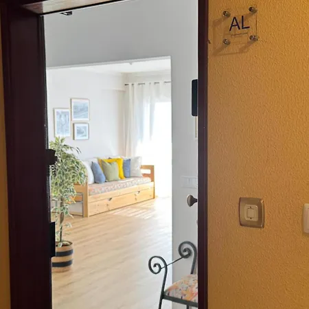 Sealoft - Beachfront In Figueira Da Foz Apartmán *