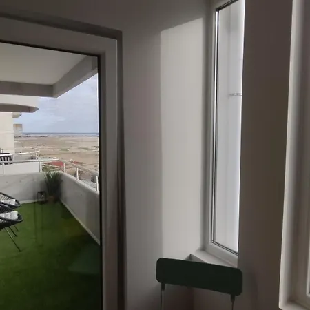 Apartment Sealoft - Beachfront In Figueira Da Foz Buarcos e São Julião