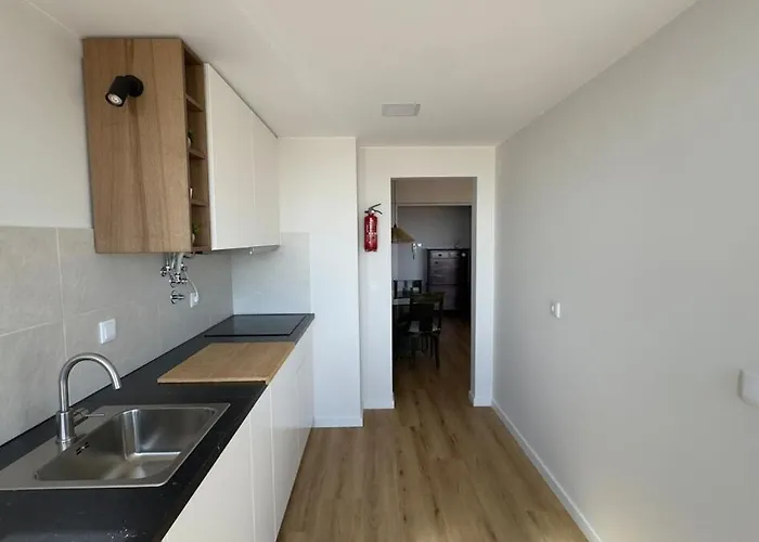 Sealoft - Beachfront In Figueira Da Foz Buarcos